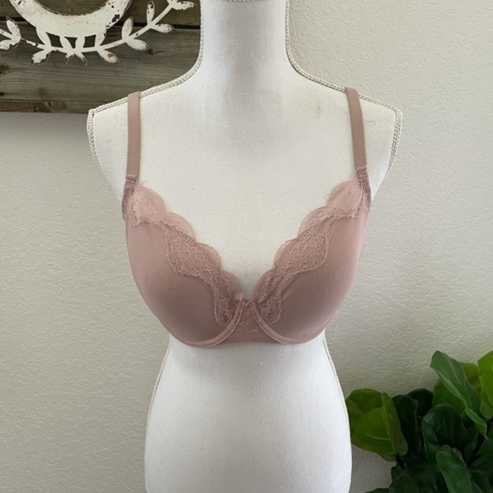 Natori‎ elusive full fit lace underwire bra 34DDD